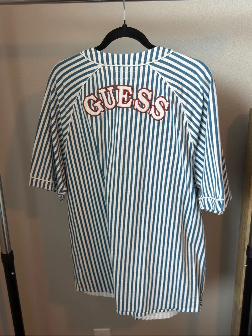 Guess White and Blue Striped Short-Sleeve baseball Shirt
